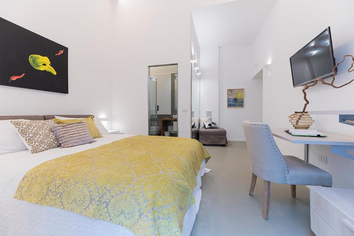 A Misura Duomo Rooms & Apartment - Ls Accommodations ナポリ エクステリア 写真