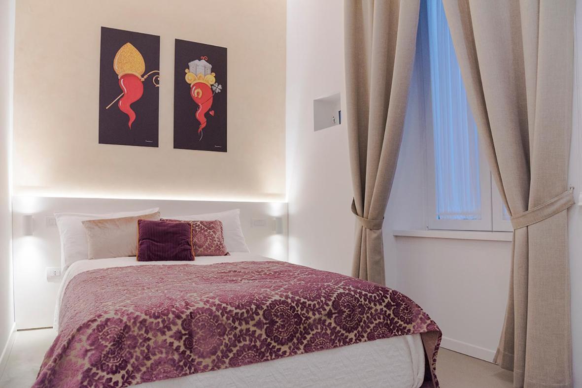 A Misura Duomo Rooms & Apartment - Ls Accommodations ナポリ エクステリア 写真